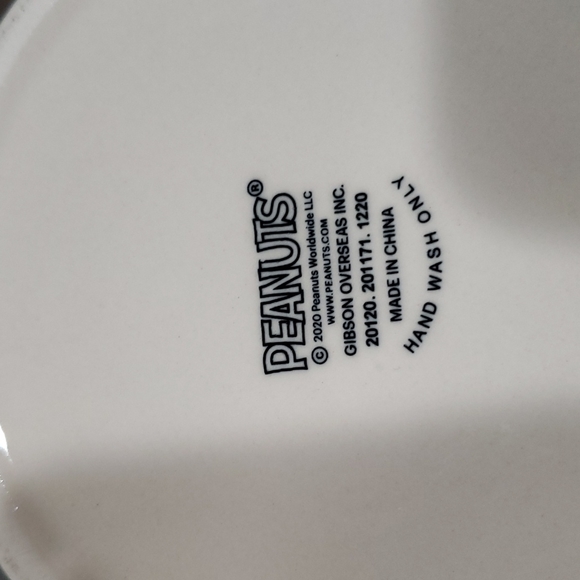 Peanuts Easter beagle ceramic storage canister  with pink lid NWT - Picture 5 of 5